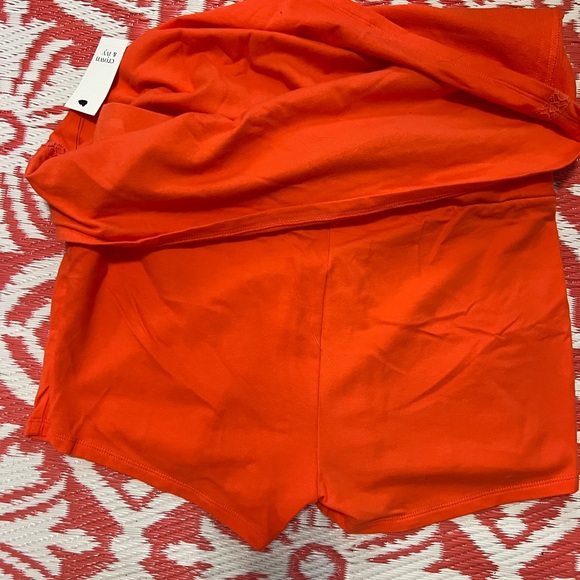 NWT Orange skort Stretchy Size M Crown & Ivy skirt with shorts under it … - Picture 6 of 12